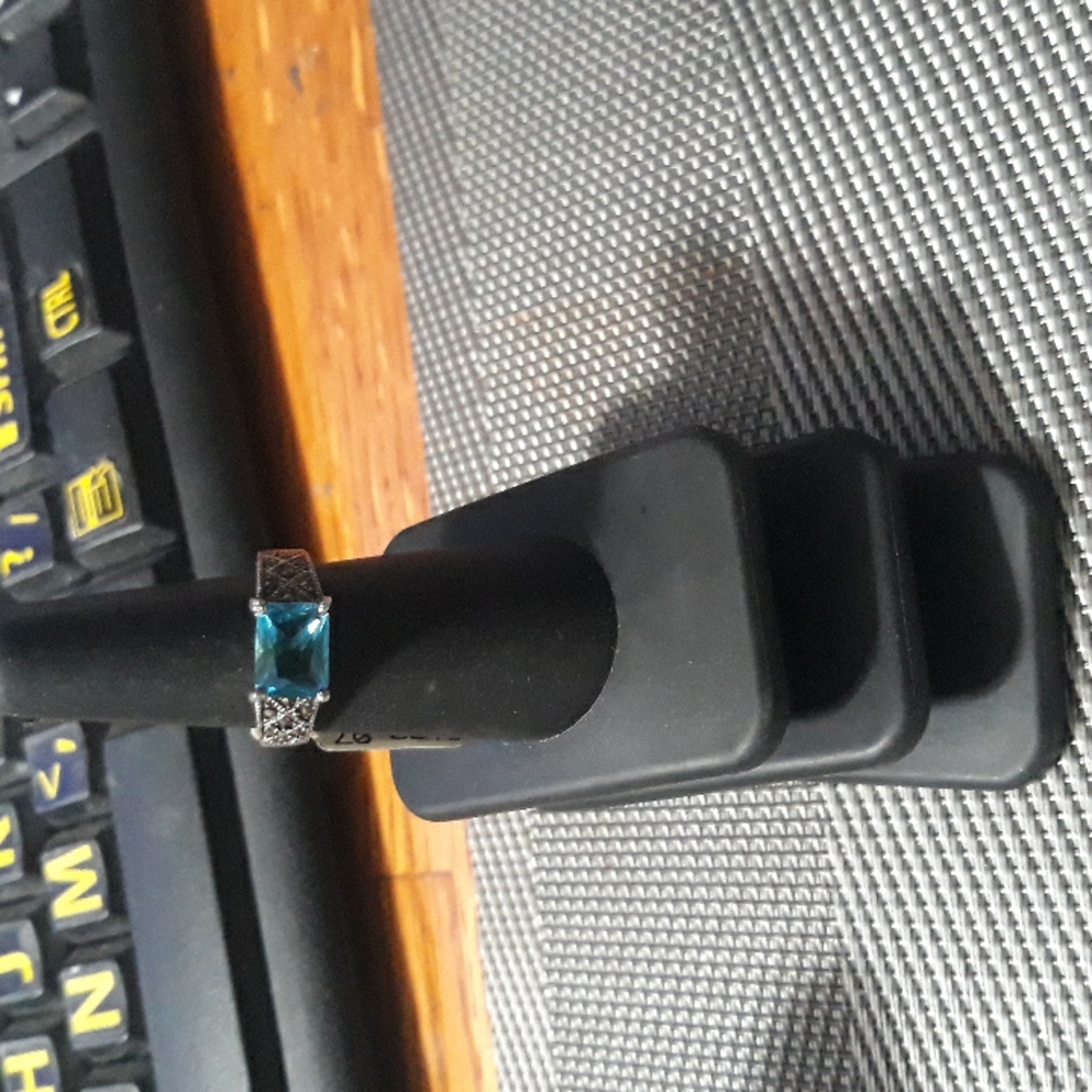 Sterling Silver Aqua CZ Ring Sz 7